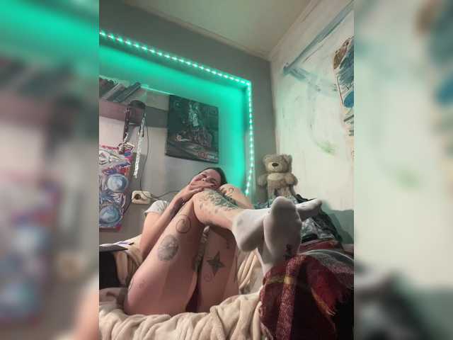 Magictrick1 live cam on BongaCams