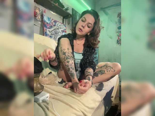 Magictrick1's BongaCams show and profile