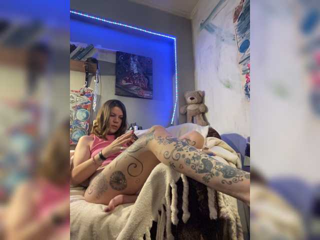 Magictrick1 live cam on BongaCams