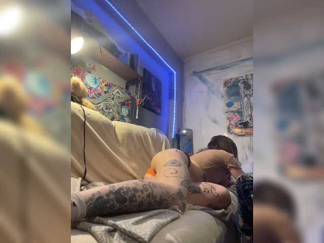 Magictrick1 live cam on BongaCams