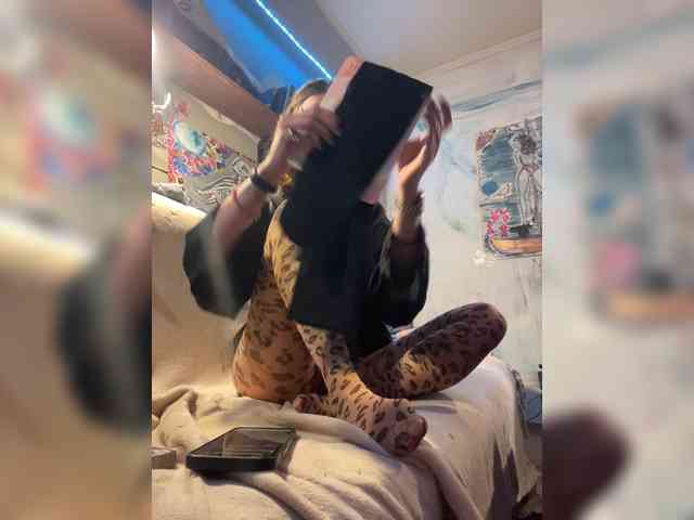 Magictrick1 webcam