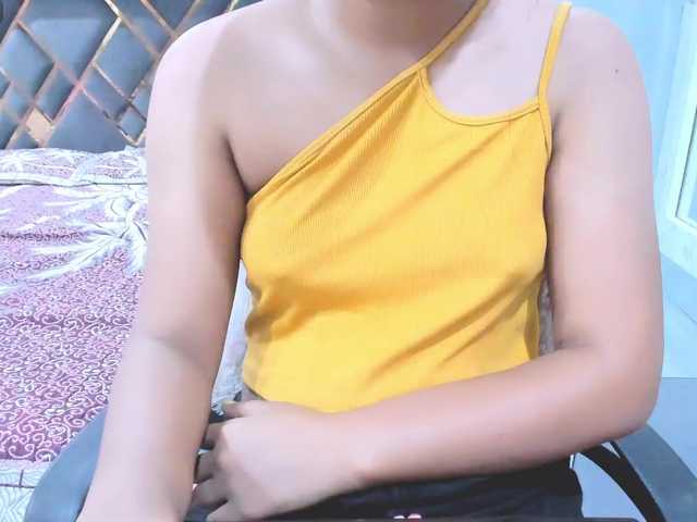 Indiankitty11 live cam on BongaCams