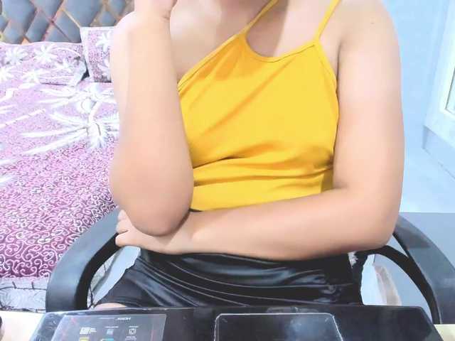 Indiankitty11 live cam on BongaCams