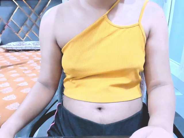 Indiankitty11 live cam on BongaCams