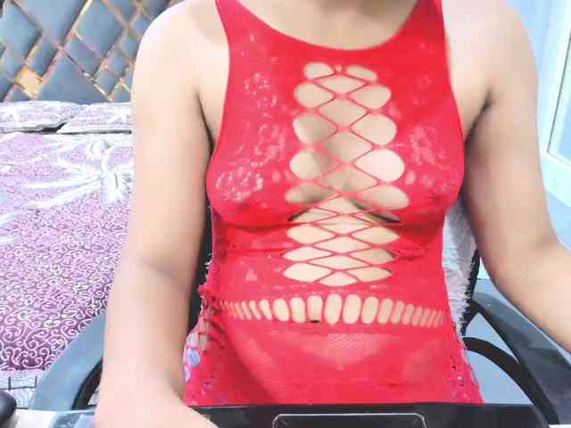Indiankitty11 webcam