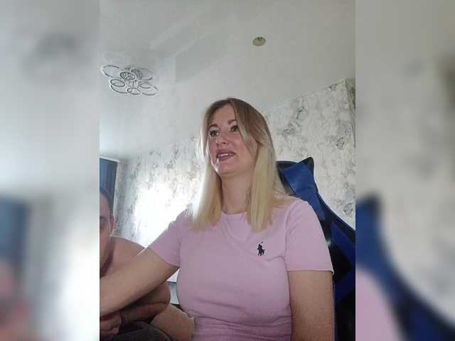 go to chat with fruittella