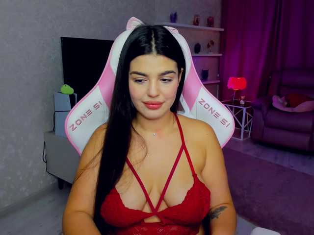 SnowingWinter live cam on BongaCams