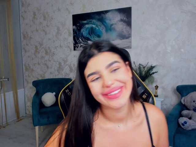 SnowingWinter live cam on BongaCams