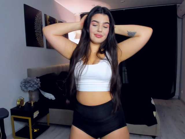 SnowingWinter live cam on BongaCams