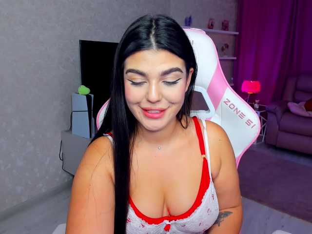 SnowingWinter live cam on BongaCams