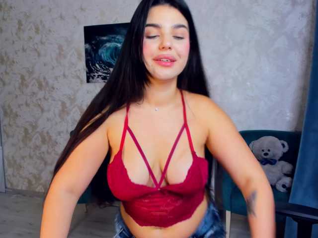 SnowingWinter live cam on BongaCams