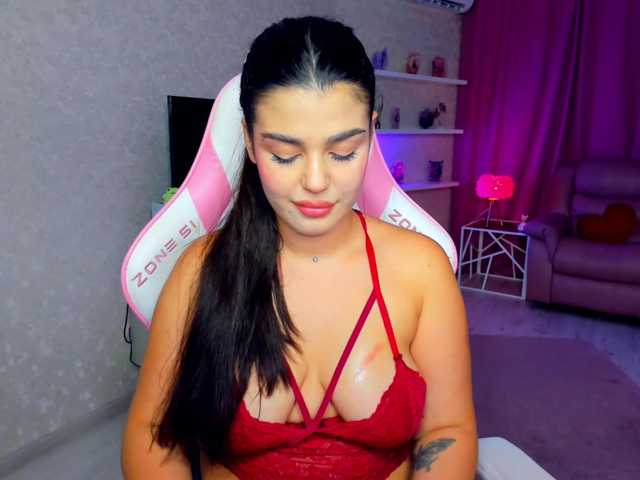 SnowingWinter live cam on BongaCams