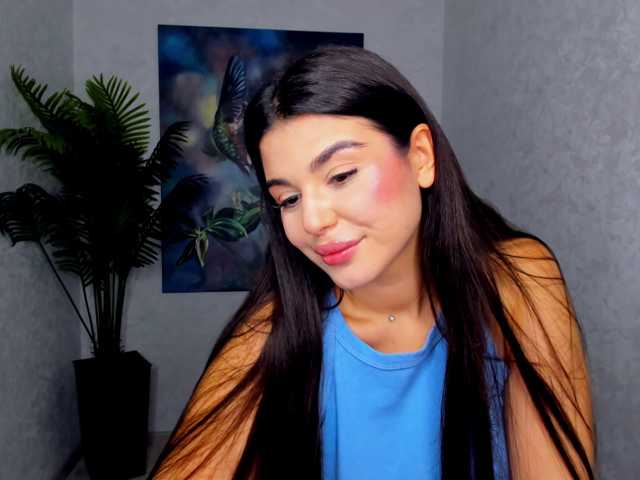 SnowingWinter live cam on BongaCams