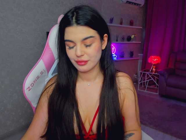 SnowingWinter live cam on BongaCams