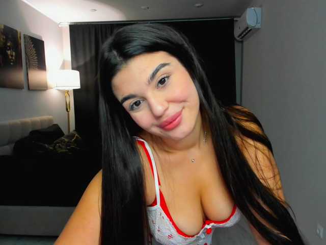 SnowingWinter live cam on BongaCams