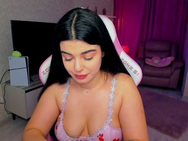 SnowingWinter live cam on BongaCams
