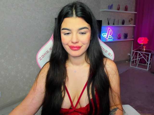 SnowingWinter live cam on BongaCams