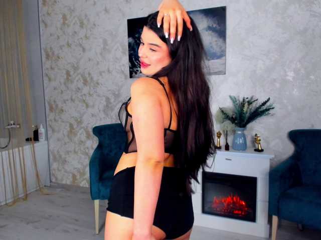 SnowingWinter live cam on BongaCams
