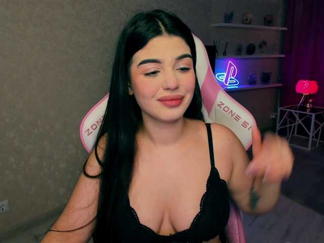 SnowingWinter's BongaCams show and profile