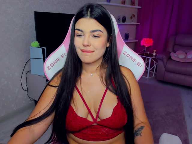 SnowingWinter live cam on BongaCams