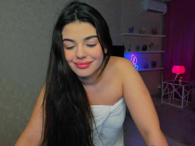 SnowingWinter's BongaCams show and profile