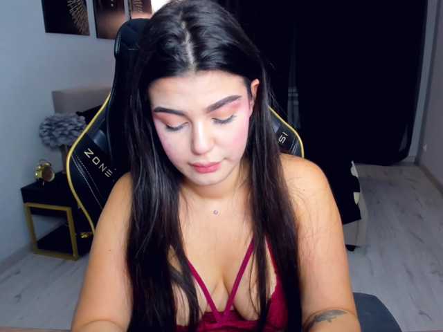 SnowingWinter live cam on BongaCams
