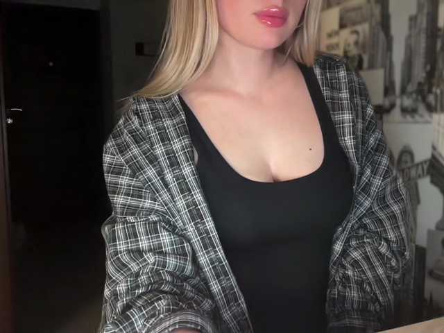 Melisa888 live cam on BongaCams