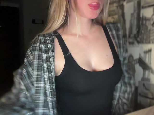 Melisa888 live cam on BongaCams