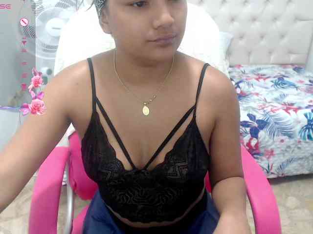 elly-willis webcam