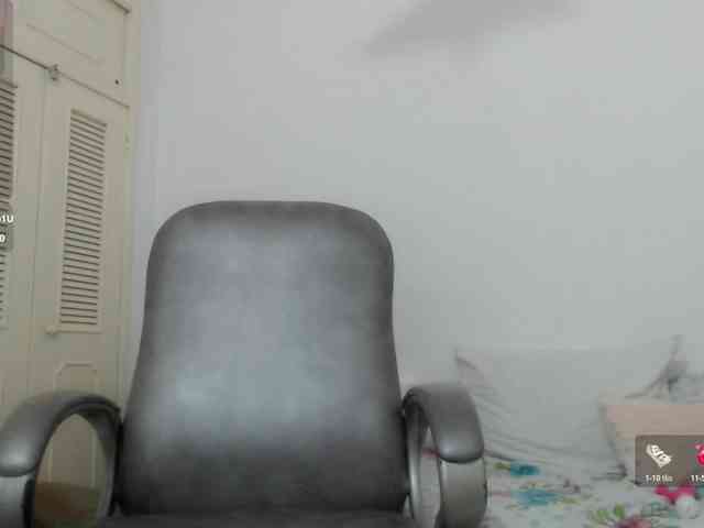 elly-willis webcam