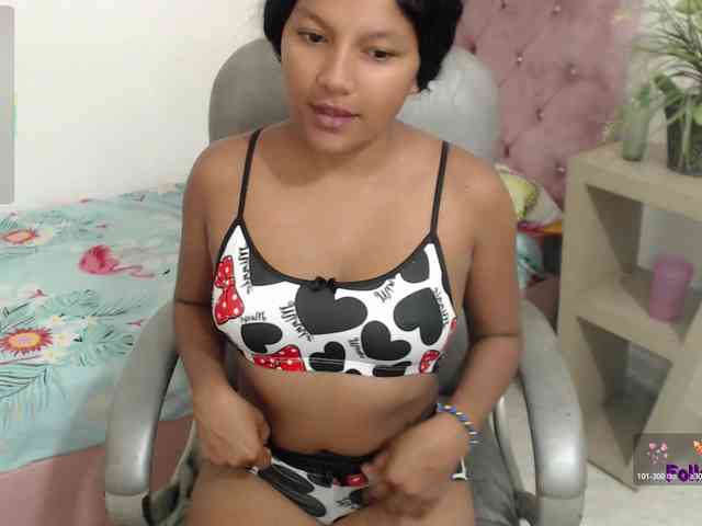 elly-willis webcam