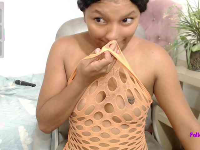 elly-willis webcam