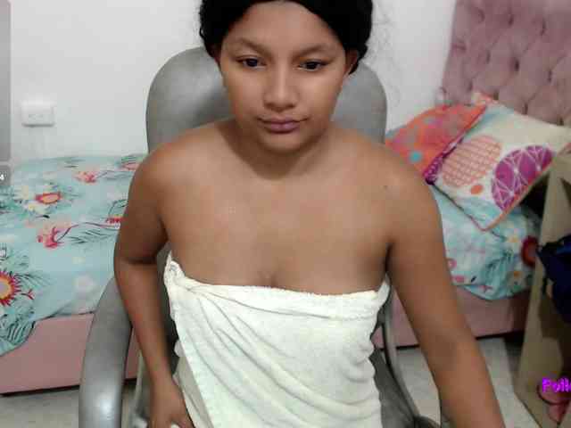 elly-willis webcam