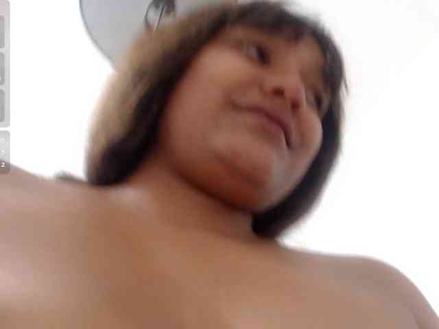 elly-willis webcam