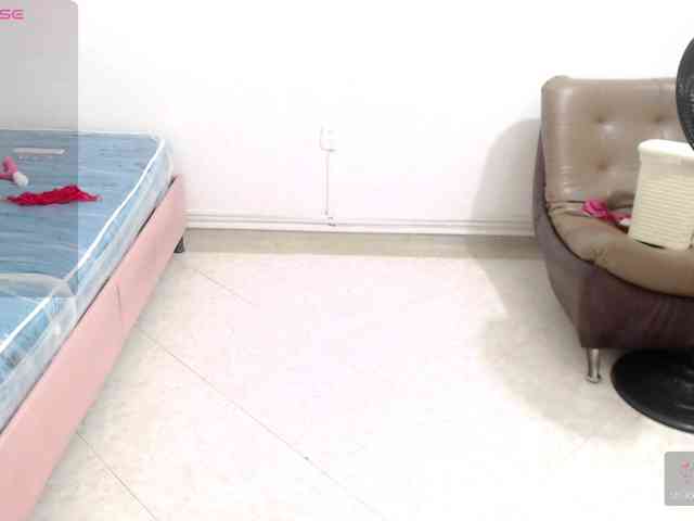 elly-willis webcam
