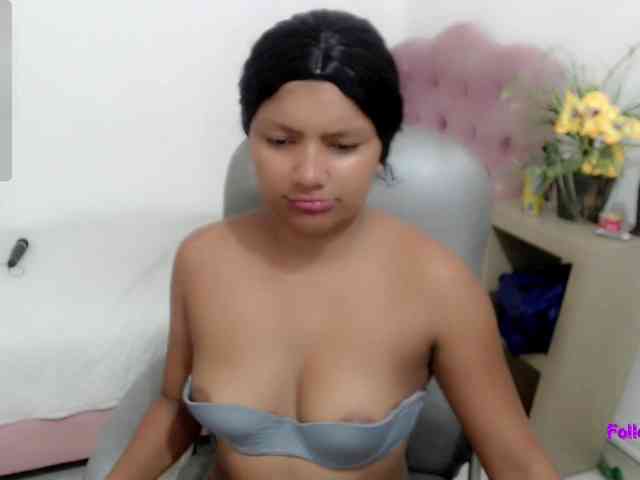 elly-willis webcam
