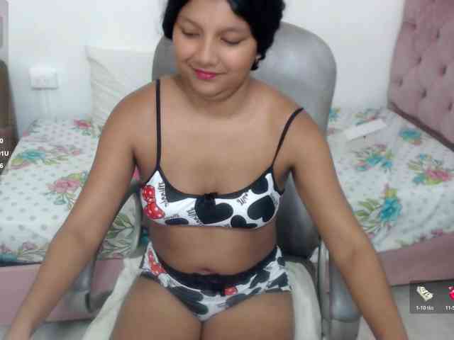 elly-willis webcam