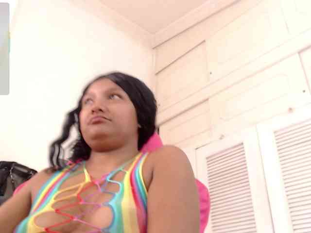 elly-willis webcam