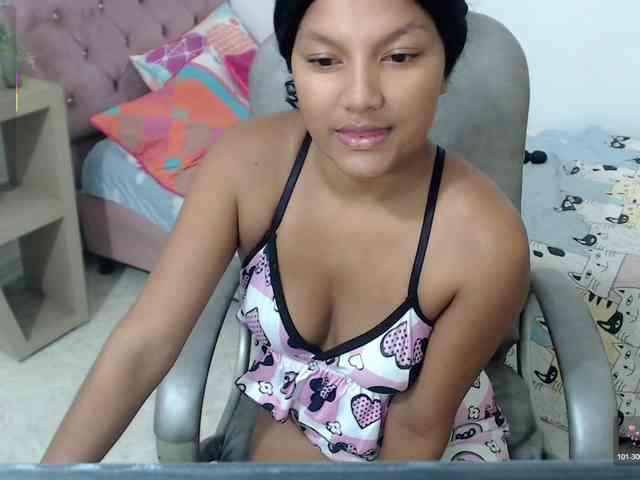 elly-willis webcam