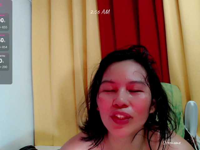 nemayhottits live cam on BongaCams