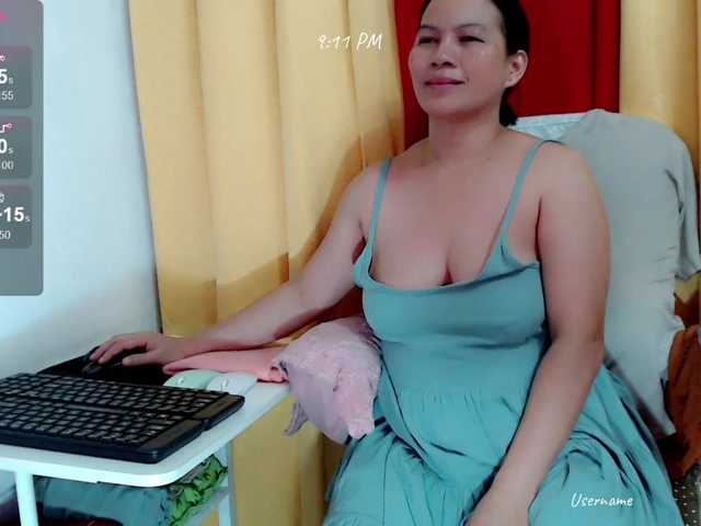 nemayhottits live cam on BongaCams