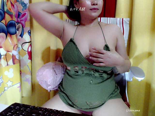 nemayhottits live cam on BongaCams