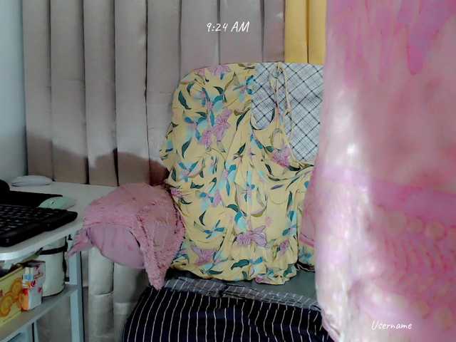 nemayhottits's BongaCams show and profile