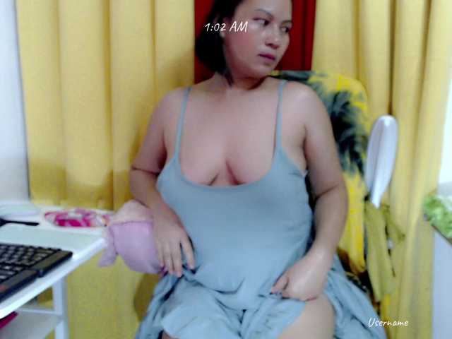 nemayhottits live cam on BongaCams