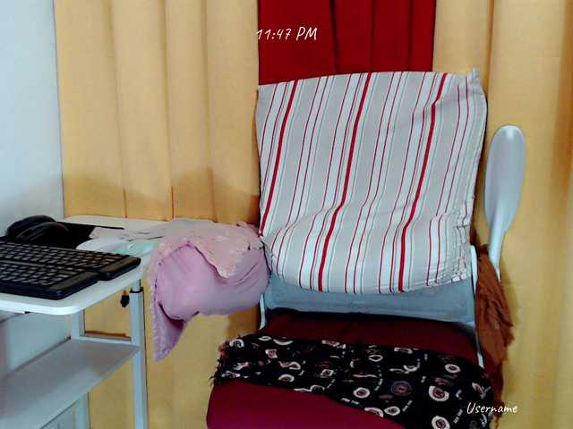 nemayhottits live cam on BongaCams