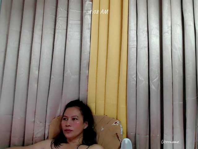 nemayhottits's BongaCams show and profile