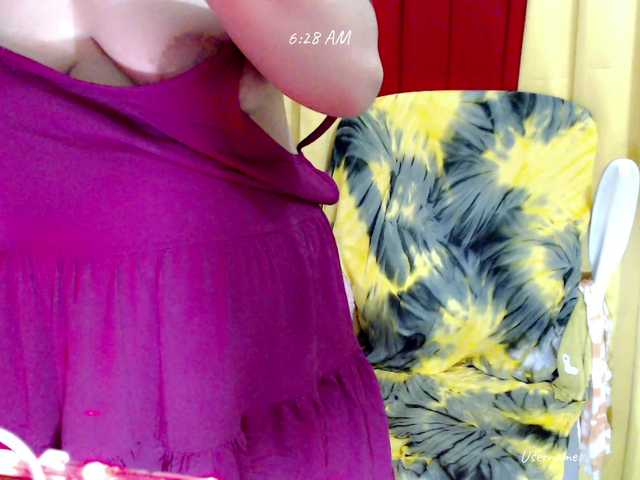 nemayhottits live cam on BongaCams