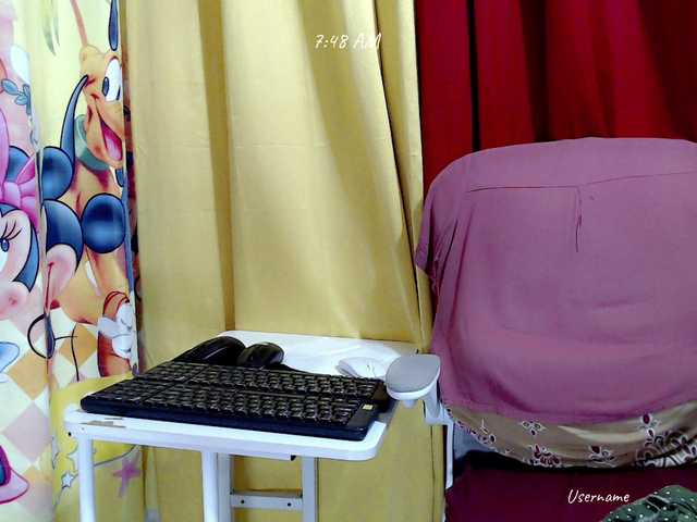 nemayhottits — live female cam