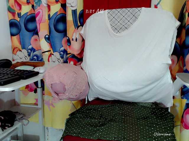 nemayhottits live cam on BongaCams