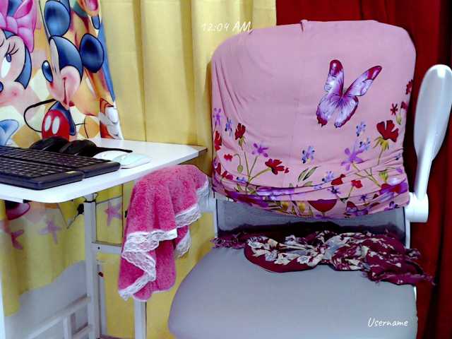 nemayhottits live cam on BongaCams